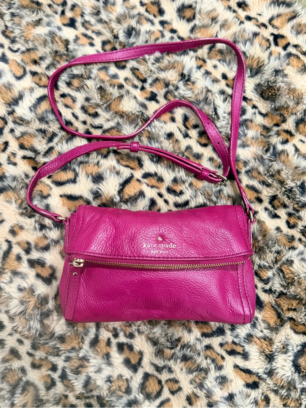 Kate ♠️ Spade Magenta Crossbody Bag
